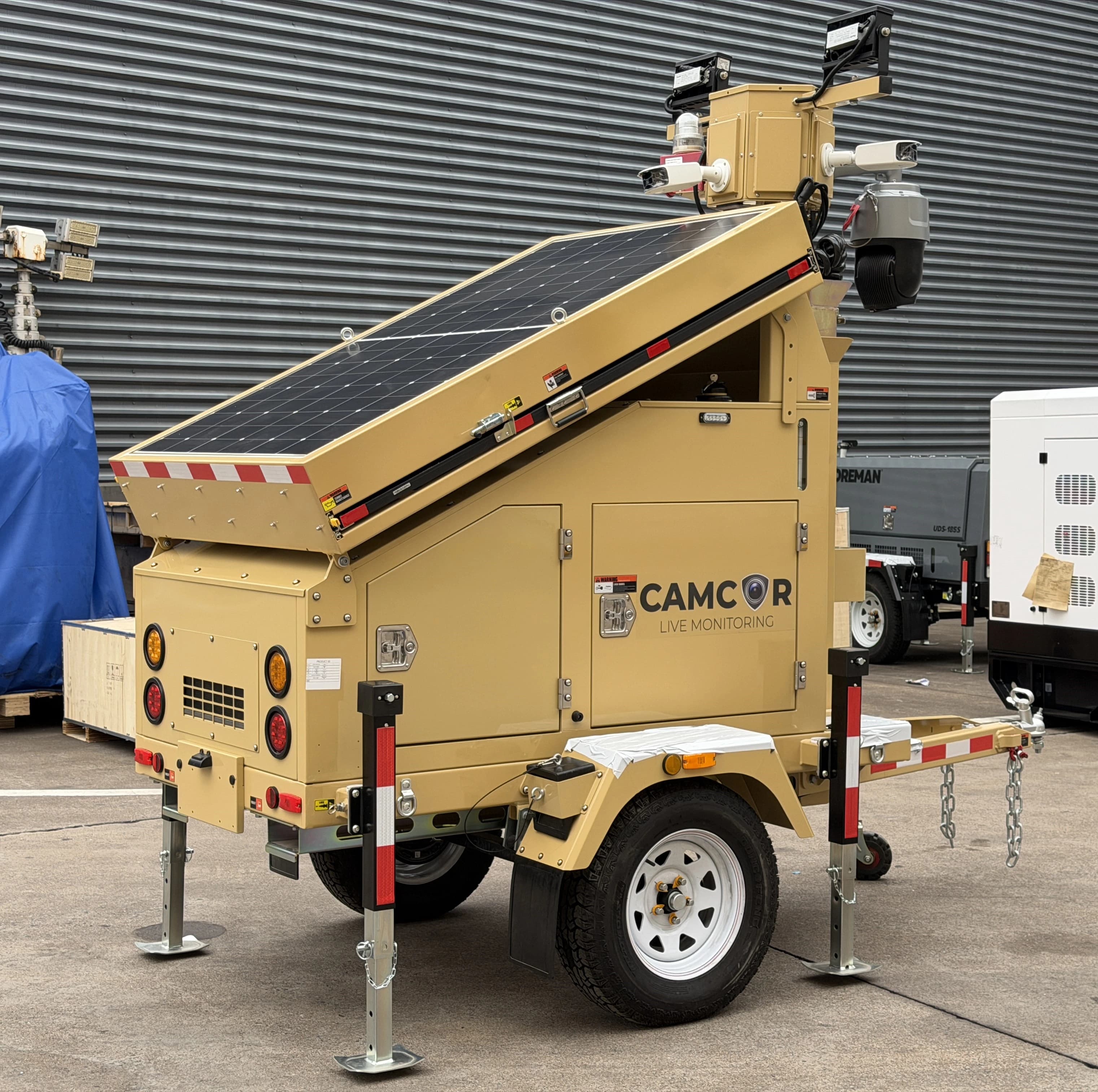 Solar Surveillance Tower UST-900SH view 1